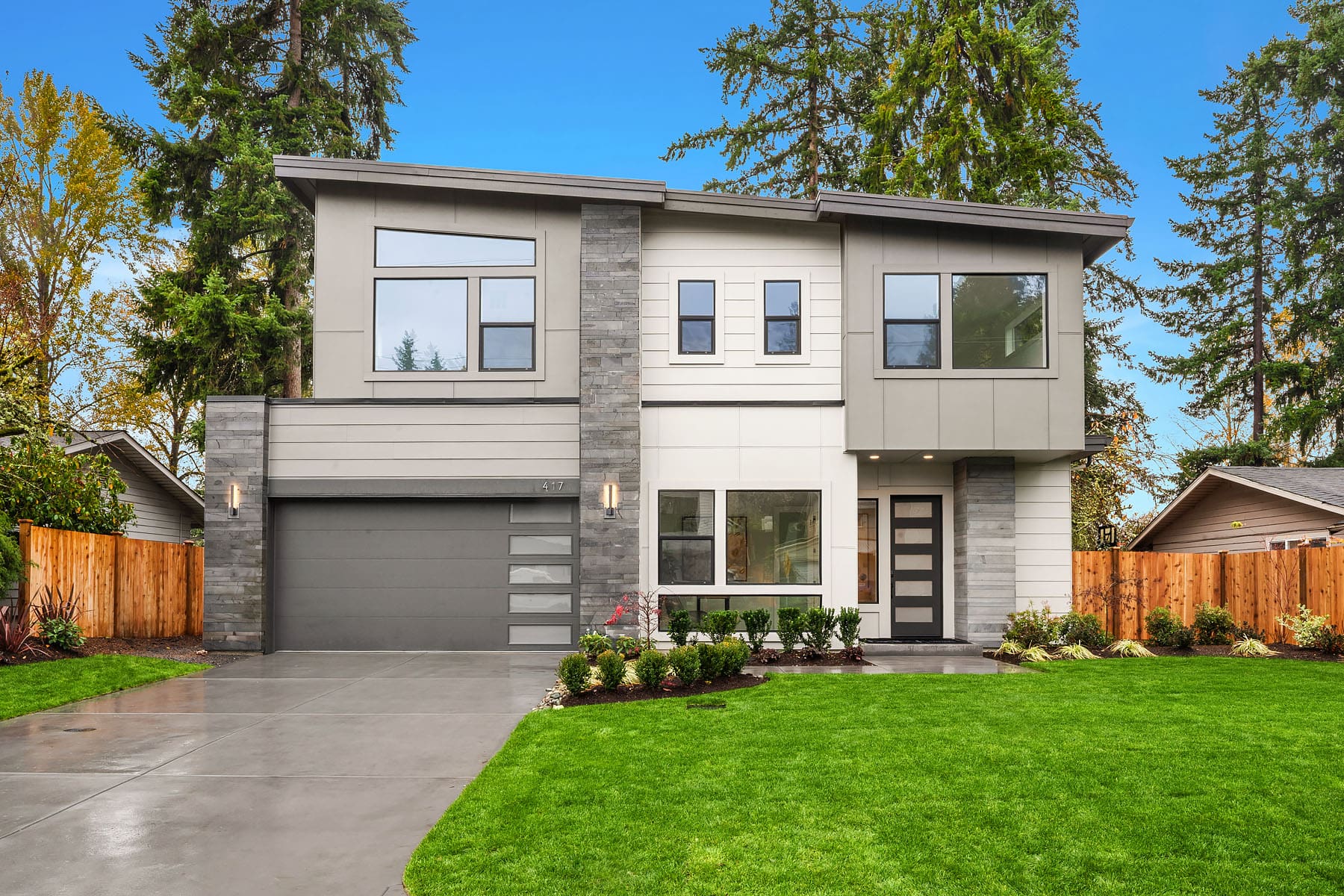 593-417 154th Ave SE-Bellevue-WA-MN Custom Homes-Front